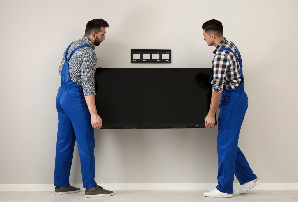 How TV Wall Mounting Contributes to a More Functional Living Space